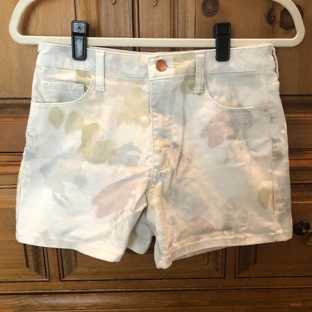 Universal Thread Watercolor Shorts High Rise Midi